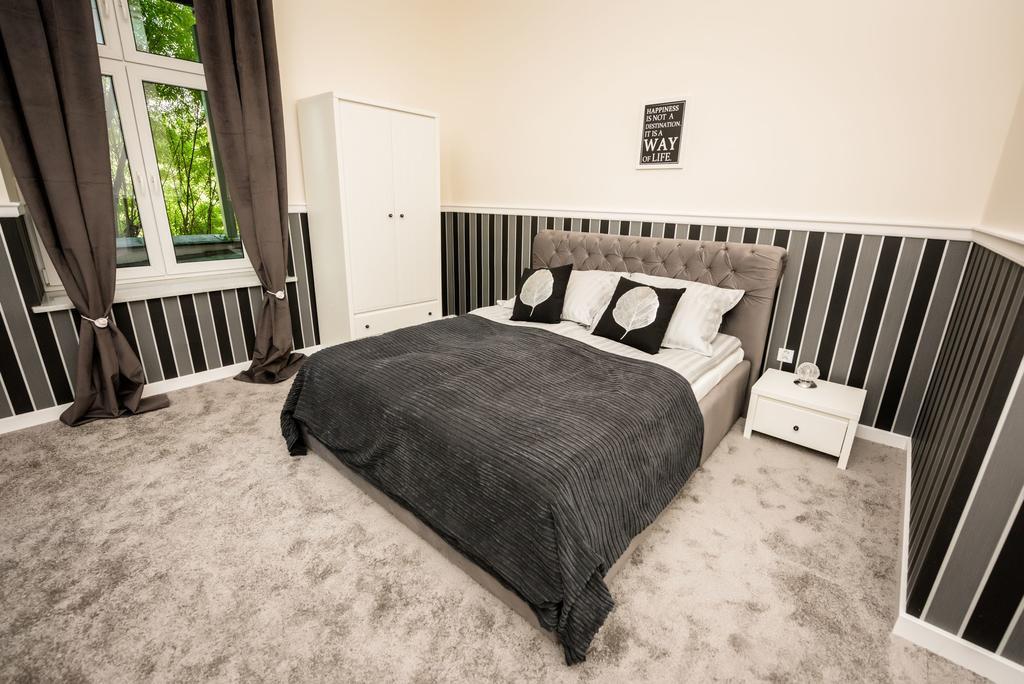 Luxaparts Krakow Luaran gambar