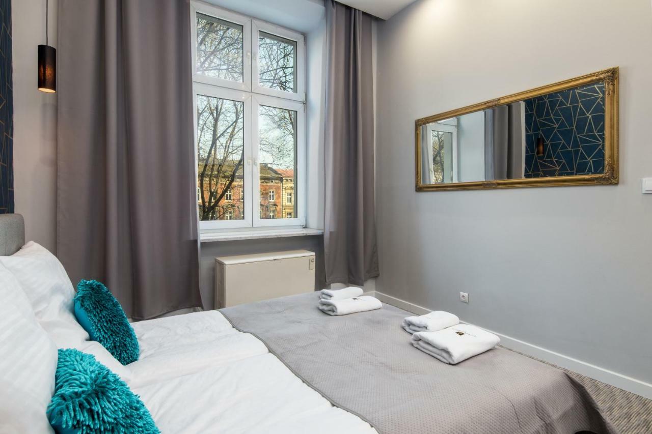 Luxaparts Krakow Luaran gambar