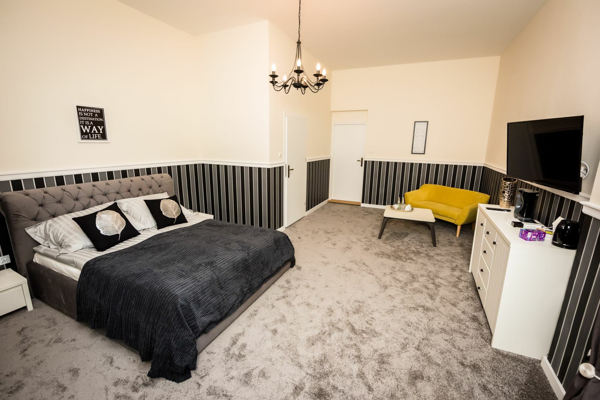 Luxaparts Krakow Luaran gambar
